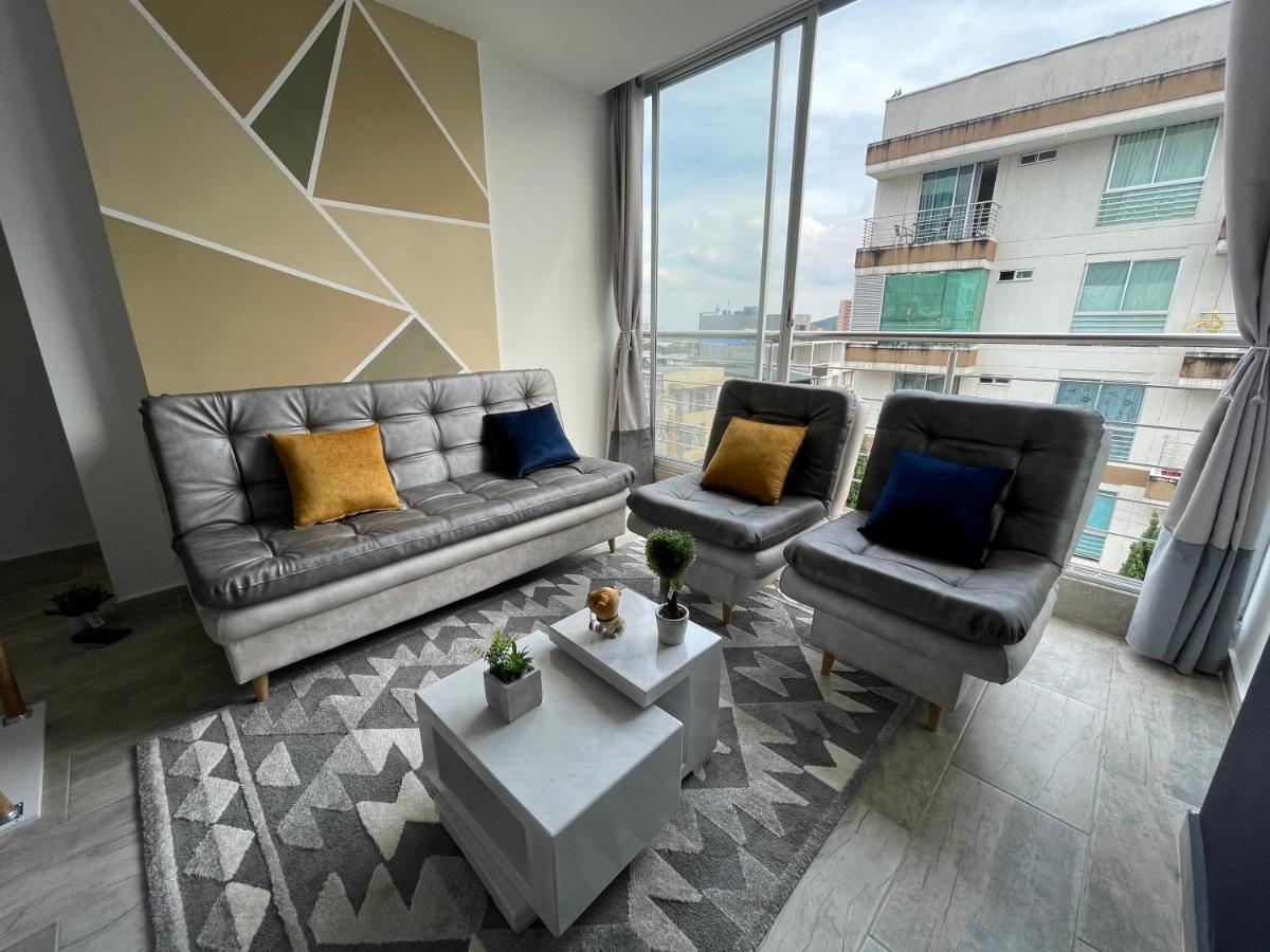202-401Pp Nuevo Apartamento Moderno Y Central اباغويه المظهر الخارجي الصورة